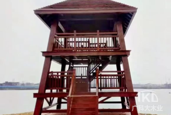 防腐木瞭望塔建造案例.jpg