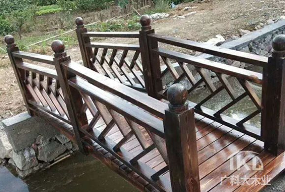 防腐木木桥3.jpg