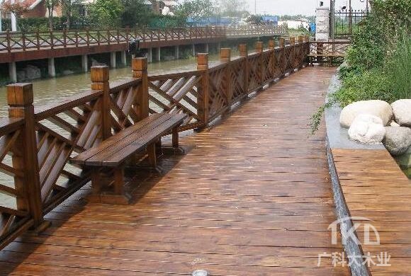 碳化木地板、木栈道2.jpg